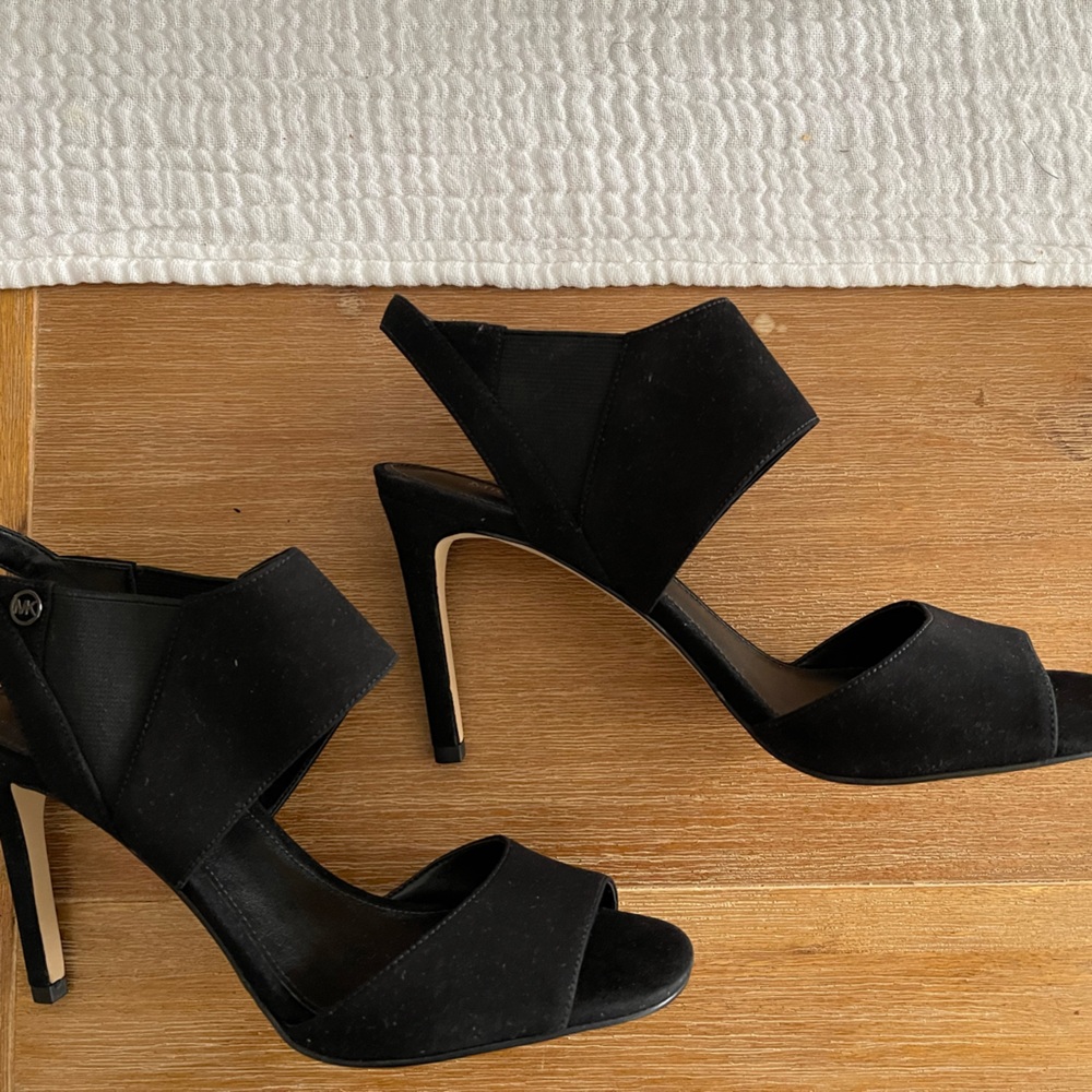 Michael Kors shoes size 8